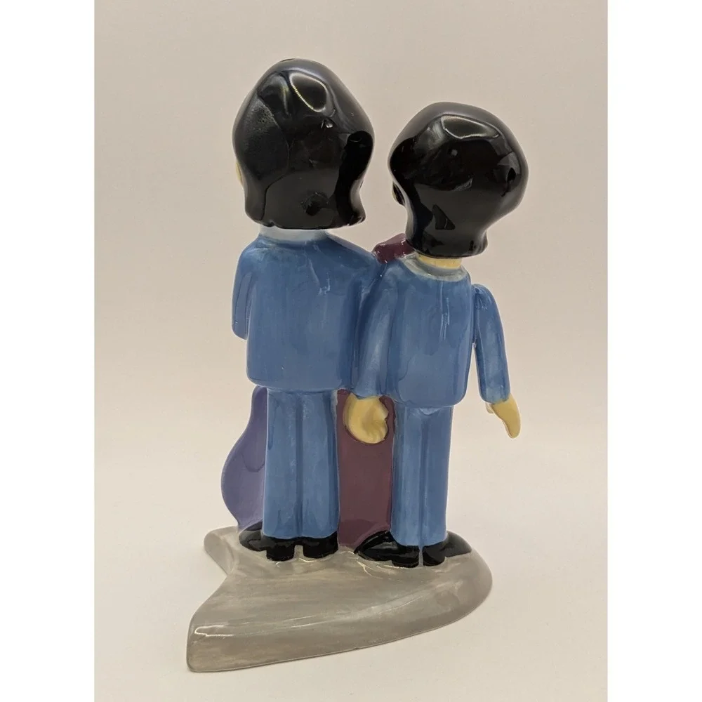 The Beatles Animated 2004 Vandor Apple Salt & Pepper Shakers NEW In Box‎